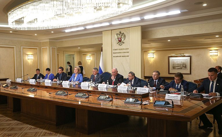 Совместное заседание российского и белорусского организационных комитетов VIII Форума регионов России и Беларуси