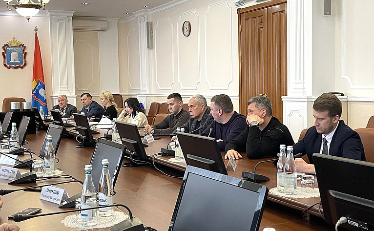 Михаил Белоусов в ходе работы в регионе обсудил с профильными специалистами возможность регистрации и развития региональных брендов Тамбовской области