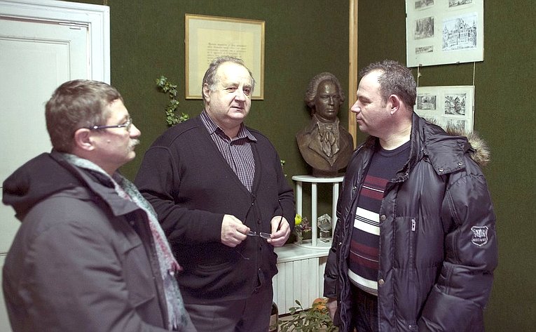 Виктор Кондрашин провел встречу с сотрудниками Музея-усадьбы А.Т. Болотова в д. Дворяниново Заокского района Тульской области