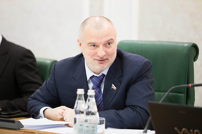 А. Клишас Заседание Комитета Совета Федерации по конституционному законодательству и государственному строительству