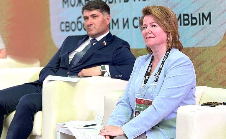 Анастасия Жукова