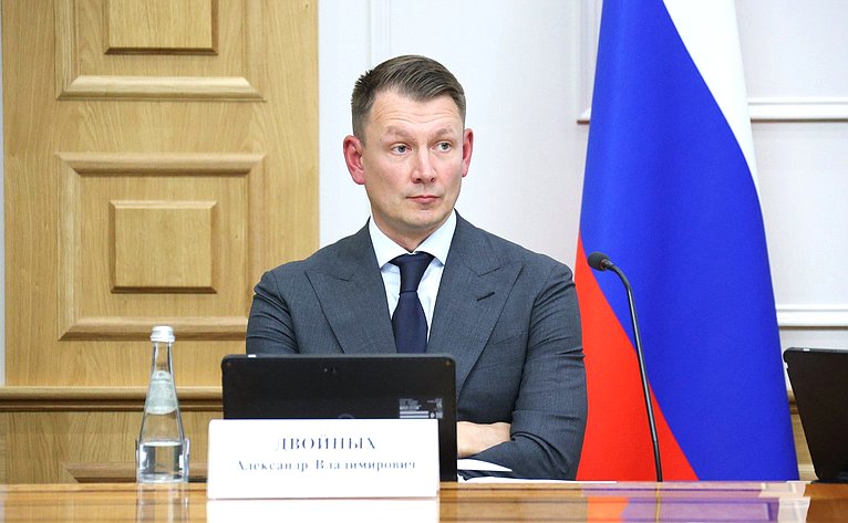 Александр Двойных