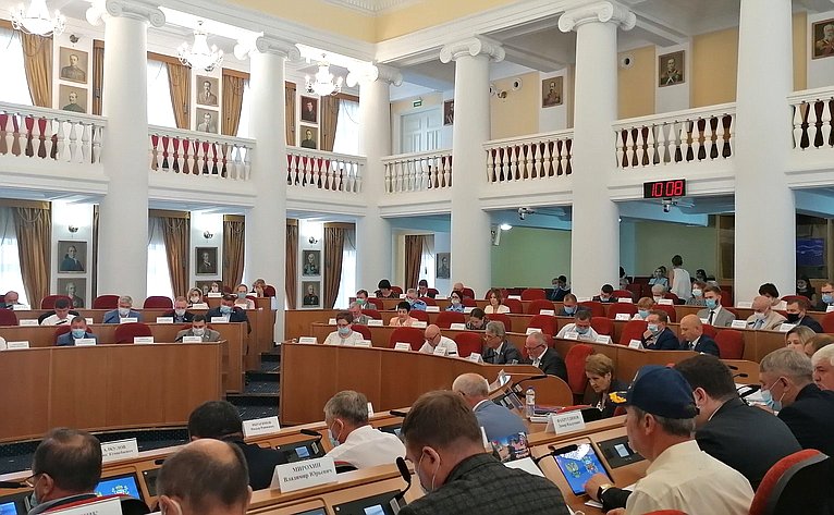 Андрей Шевченко принял участие в заседании Законодательного Собрания Оренбургской области