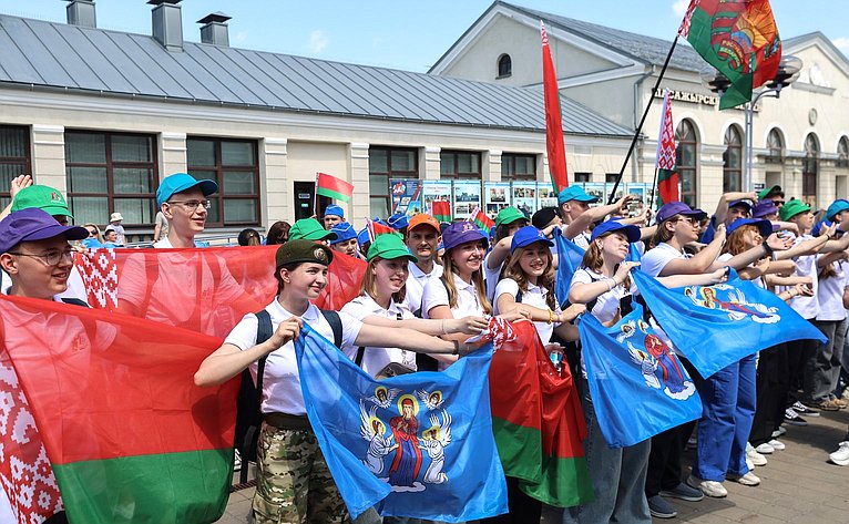 Участники «Поезда Памяти» прибыли в Брест (фото Алексей Бибиков, ИД «Беларусь сегодня»)