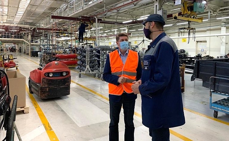 Андрей Шевченко в рамках рабочей поездки посетил Ульяновский автомобильный завод