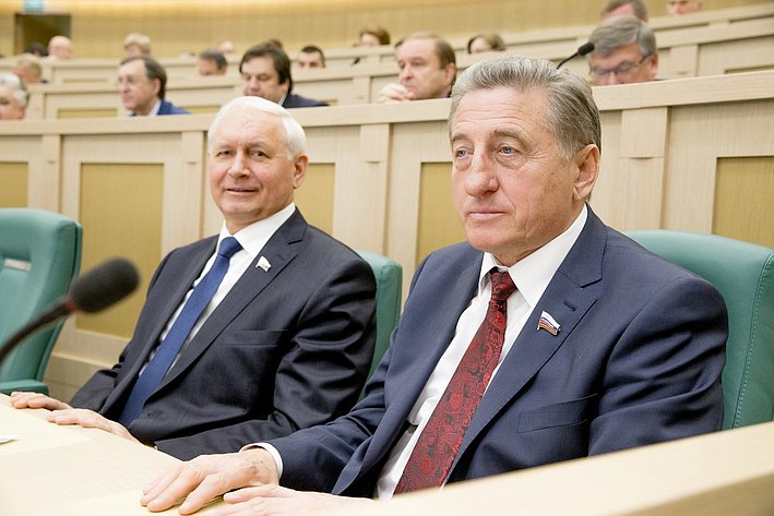 374-е заседание Совета Федерации Лукин