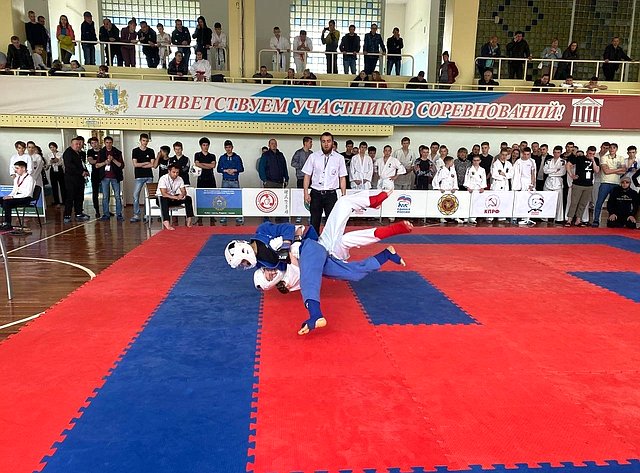 Айрат Гибатдинов принял участие в торжественном открытии Чемпионата и первенства региона по всестилевому каратэ в поддержку специальной военной операции