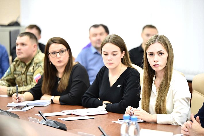 Ольга Епифанова и Елена Шумилова провели в Республике Коми круглый стол по вопросам молодежной политики