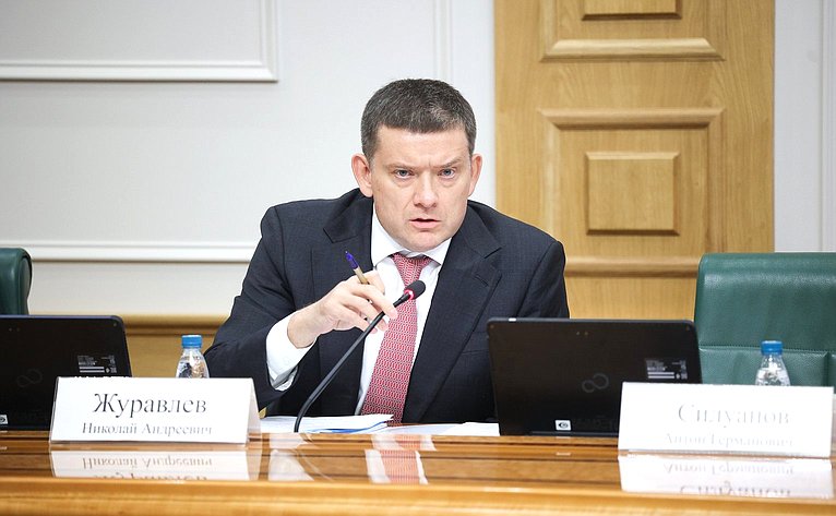 Николай Журавлев