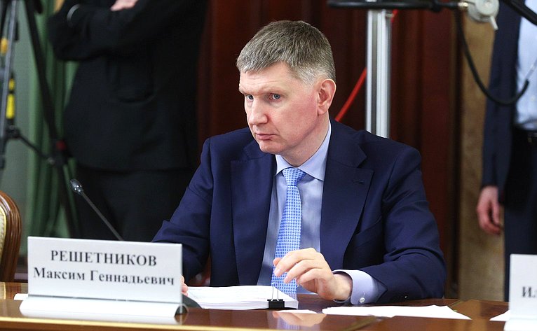 Встреча Председателя Правительства Российской Федерации Михаила Мишустина с руководством Совета Федерации