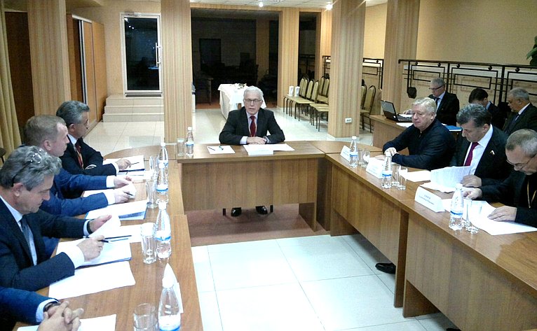 Леонид Тягачёв в качестве международного наблюдателя от СНГ посетил Республику Молдова, где 13 ноября состоялся второй тур голосования на президентских выборах