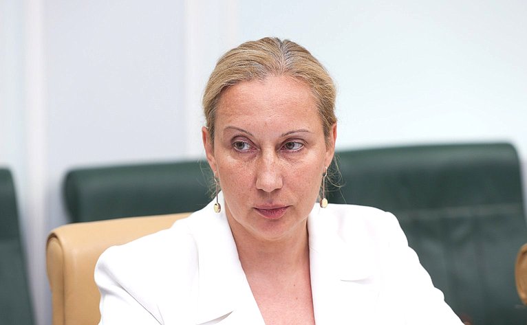 Совещание Комитета СФ по социальной политике «Строительство объектов здравоохранения, находящихся на контроле в Совете Федерации»