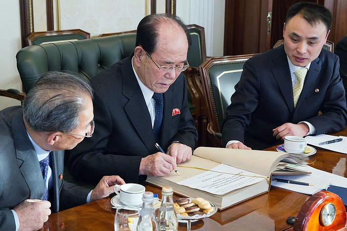 Переговоры с Председателем Президиума Верховного Народного Собрания КНДР Ким Ен Намом-8