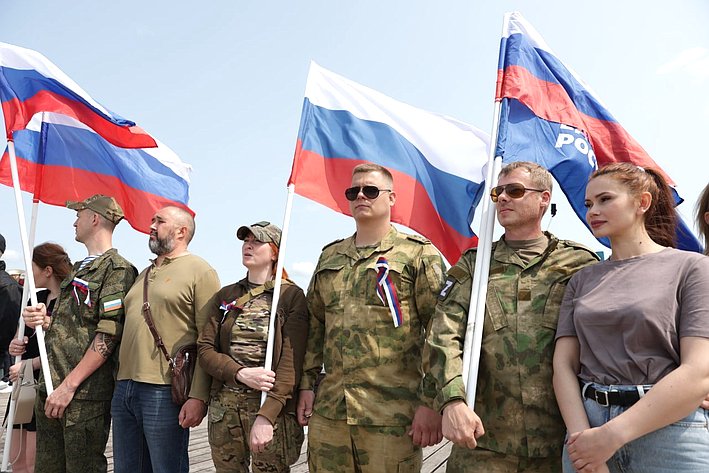 Ольга Щетинина приняла участие в патриотической акции, приуроченной ко Дню России