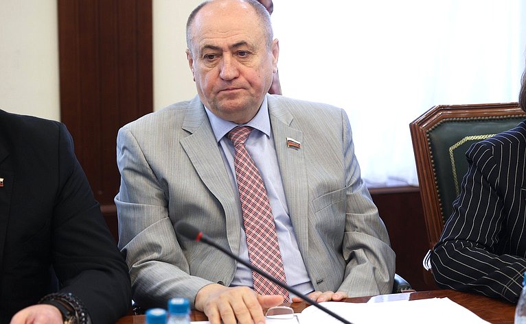 Николай Кондратюк