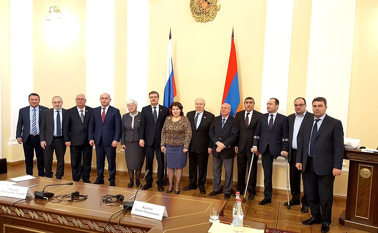 Представители Постоянной комиссии по внешним связям Национального Собрания Республики Армения и Комитета Совета Федерации по международным делам