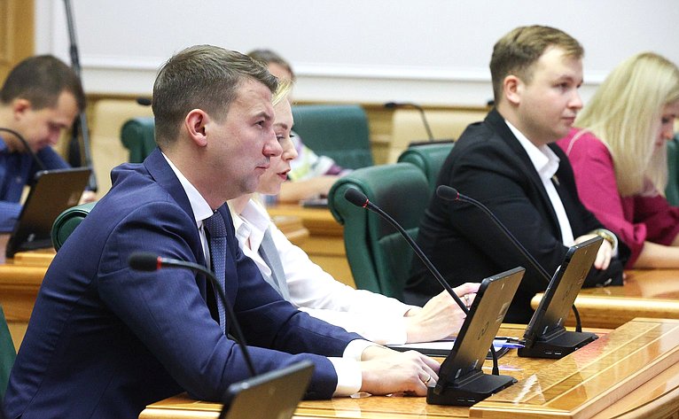 Пресс-конференция Председателя Совета Федерации Валентины Матвиенко по итогам весенней сессии 2025 года