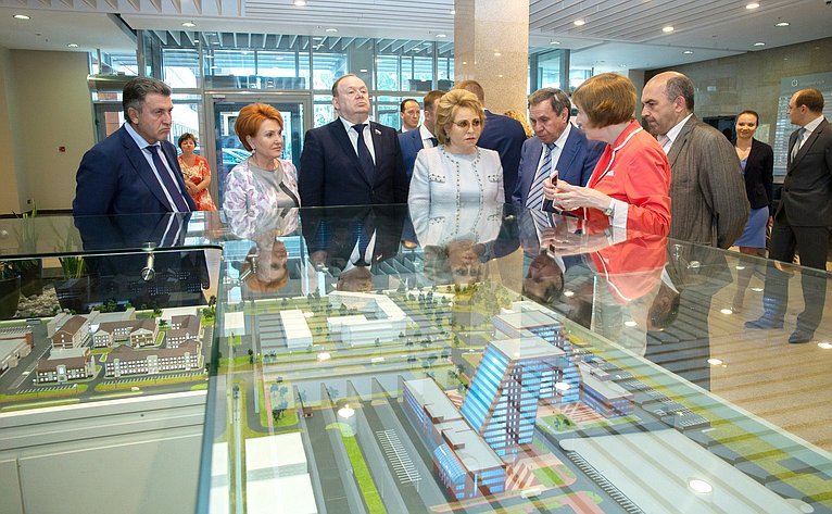 Ознакомление с проектом строительства Новосибирского перинатального центра