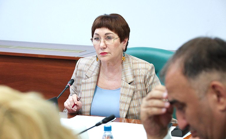 Елена Перминова