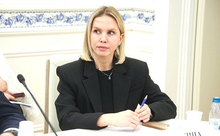 Круглый стол на тему «Обеспечение востребованности молодых специалистов, прошедших обучение по договорам о целевом обучении»