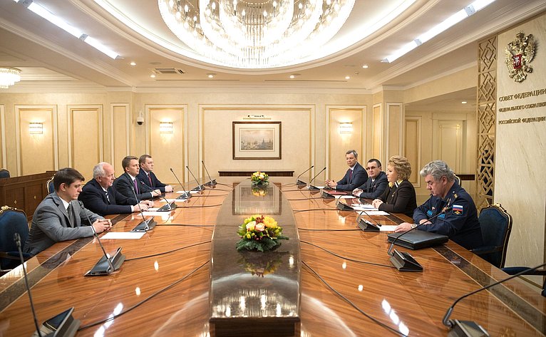 Встреча В. Матвиенко с руководителем госкорпорации «Ростех» С. Чемезовым