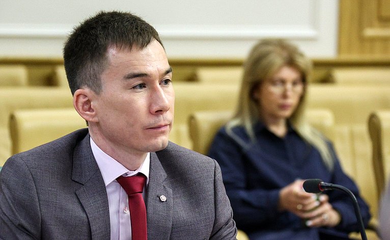 Парламентские слушания на тему «Лучшие региональные практики в сфере защиты прав потребителей»