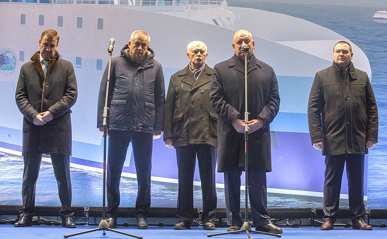 Сергей Митин принял участие в торжественной церемонии закладки двух научно-исследовательских судов Росрыболовства
