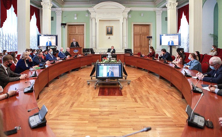 Константин Косачев выступил в Дипломатической академии МИД России с лекцией на тему «Особенности парламентской дипломатии и ее практические аспекты»
