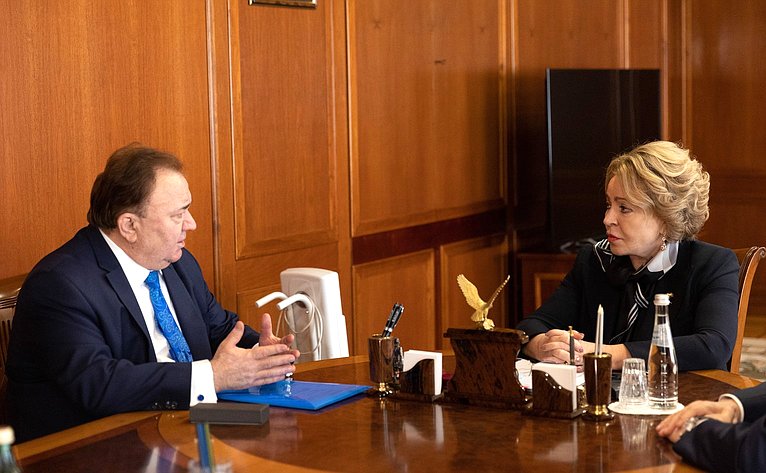 Валентина Матвиенко провела встречу с главой Республики Ингушетия Махмудом-Али Калиматовым