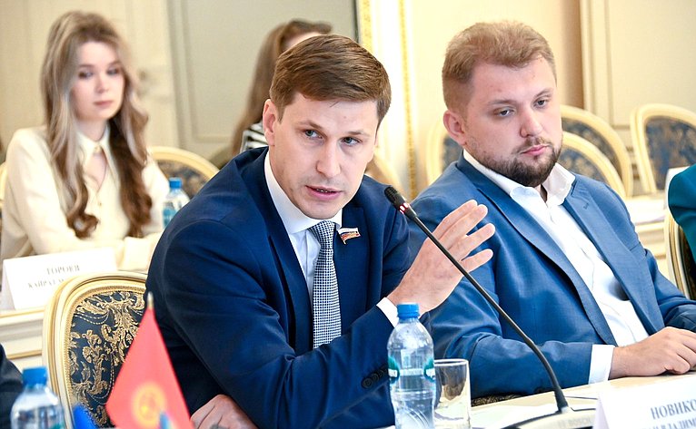 Иван Новиков выступил на заседании Молодежной межпарламентской ассамблеи государств – участников СНГ по теме обеспечения доступности жилья для молодежи