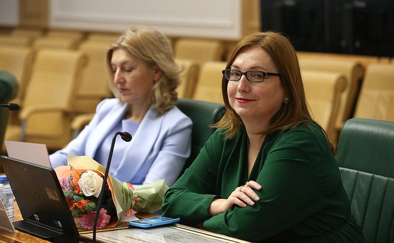 Заседание Совета Евразийского женского форума при СФ