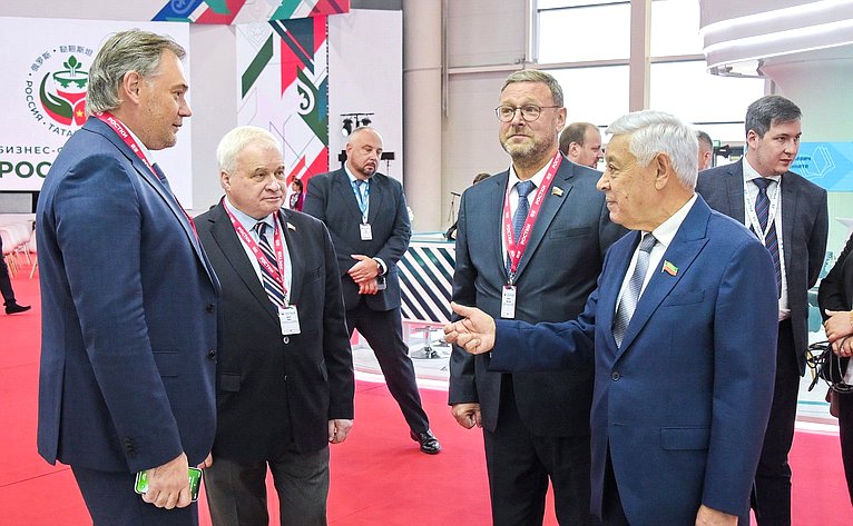 Сенаторы РФ Константин Косачев и Андрей Денисов приняли участие в мероприятиях Международного форума «Ростки: Россия и Китай-взаимовыгодное сотрудничество»