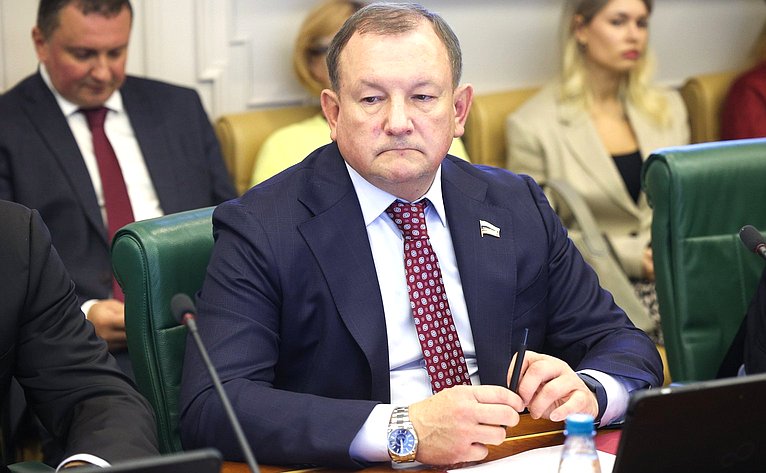 Михаил Борщев