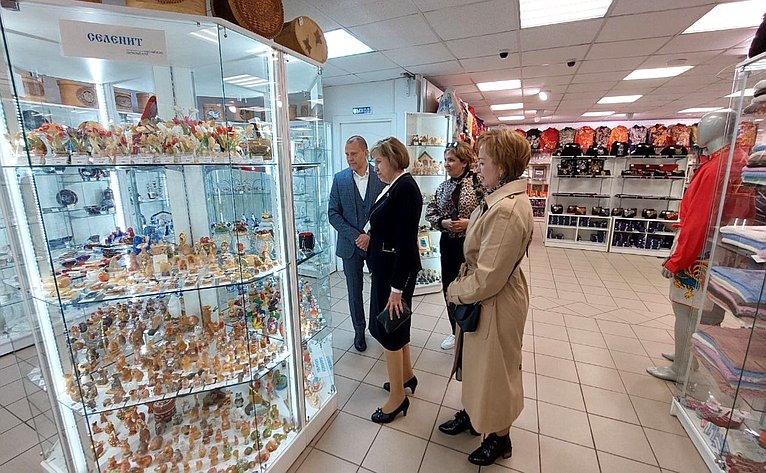 Людмила Скаковская посетила с рабочим визитом Торжокский район