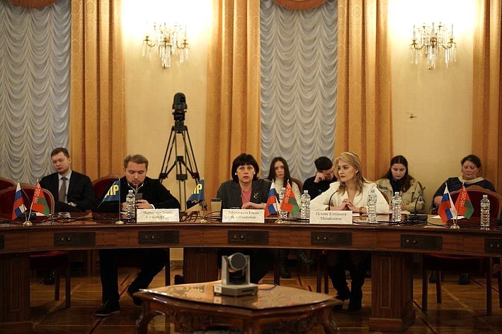 Елена Афанасьева приняла участие в I Российско-белорусских молодежных дебатах