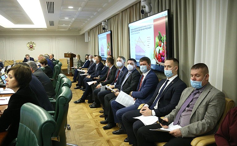 Расширенное заседание Комитета СФ по аграрно-продовольственной политике и природопользованию в рамках Дней Нижегородской области в СФ