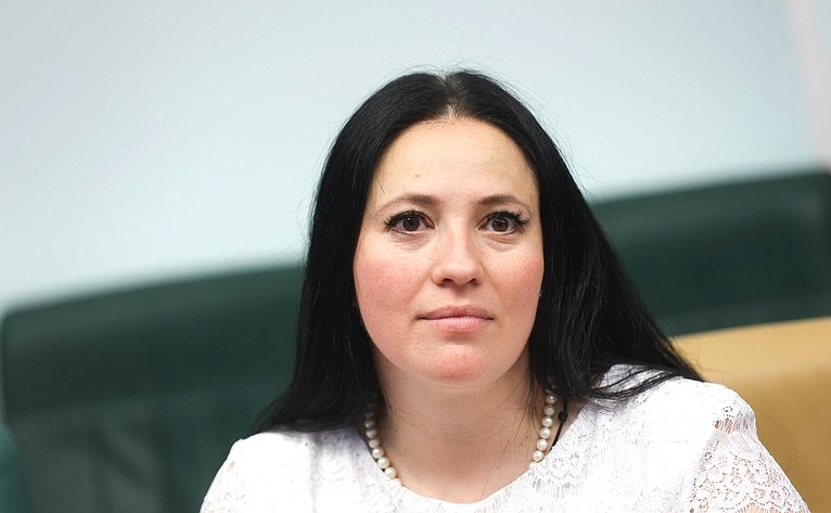 Круглый стол на тему «Инструменты развития производства малотоннажной химии в условиях санкционного давления»