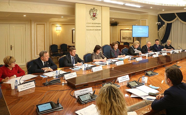 Заседание Временной комиссии по сохранению и развитию народных художественных промыслов