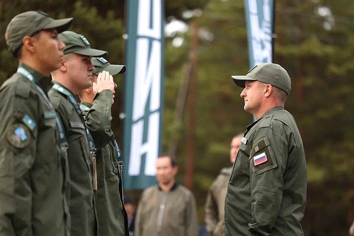 Сахамин Афанасьев принял участие в открытии военно-тактических соревнований в Республике Саха (Якутия)
