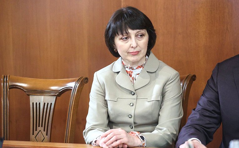 Валентина Матвиенко обсудила с руководством Хабаровского края социально-экономическое развитие региона