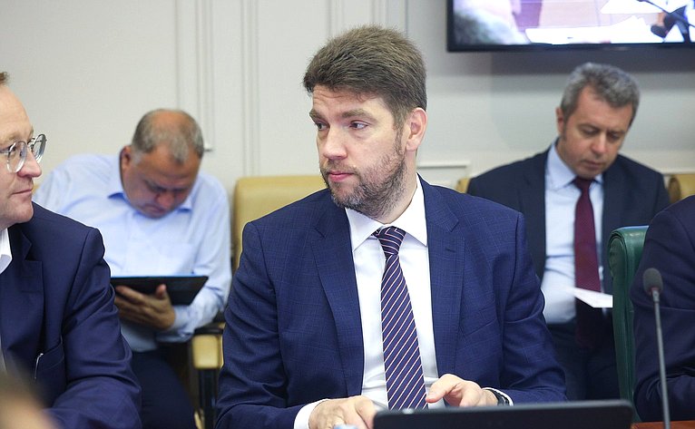 Заседание Комитета Совета Федерации по аграрно-продовольственной политике и природопользованию