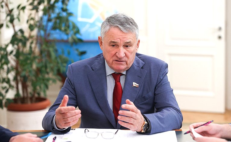 Юрий Воробьев