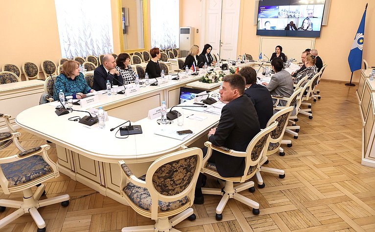 Заседание постоянной комиссии МПА СНГ по социальной политике и правам человека