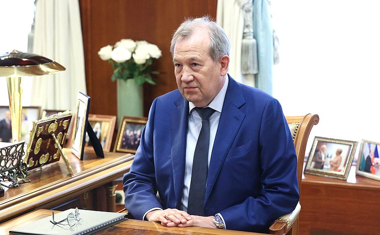 Валентина Матвиенко провела встречу с президентом Российской академии наук Геннадием Красниковым