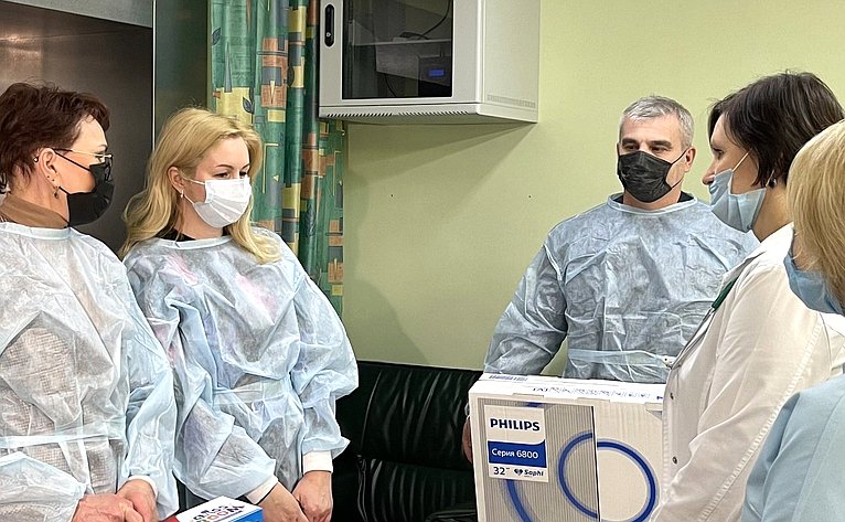 Татьяна Кусайко в ходе рабочей поездки в регион посетила онкологическое отделение Мурманской областной детской клинической больницы