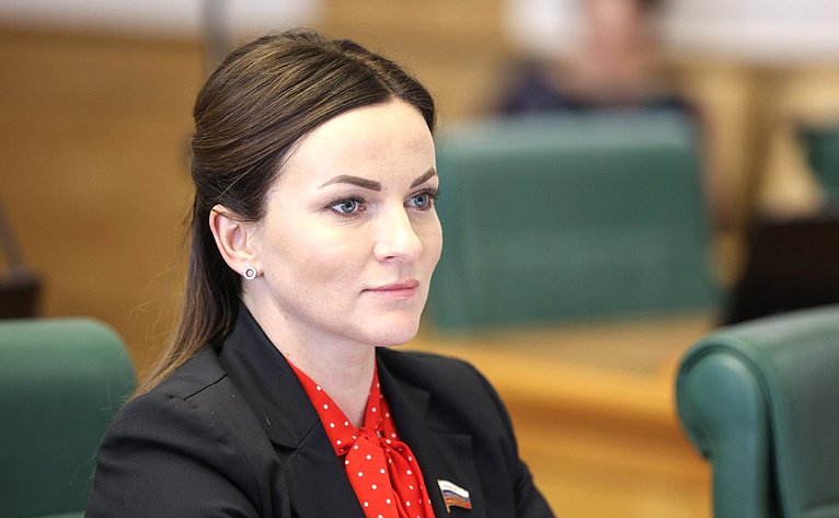 Ирина Кожанова