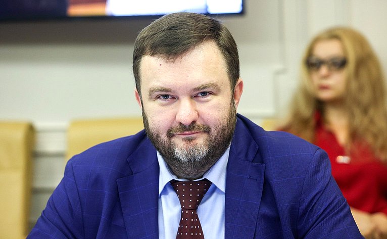 Дмитрий Ворона