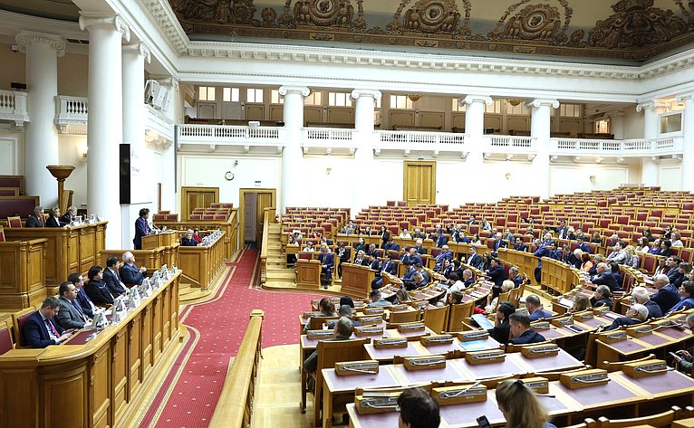 Пленарное заседание Второй международной конференции «Русский язык – основа интеграционного диалога в регионе СНГ»