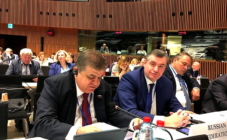 Делегация Совета Федерации во главе с Владимиром Джабаровым приняла участие в работе прошедшей в Люксембурге 28-й летней сессии ПА Совета Европы