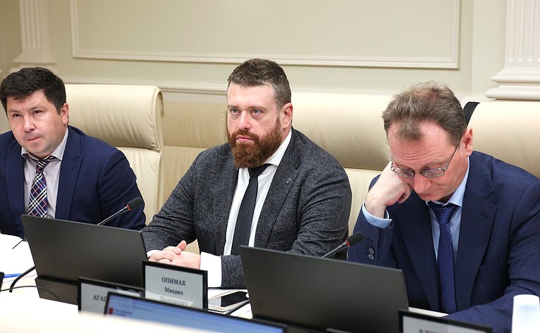 Заседание Комиссии СФ по мониторингу законодательства РФ в сфере государственного контроля (надзора) и муниципального контроля в РФ на тему «Анализ эффективности внедрения в работу контрольных органов индикаторов риска нарушения обязательных требований»